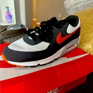 Men’s Nike Air Max size 13